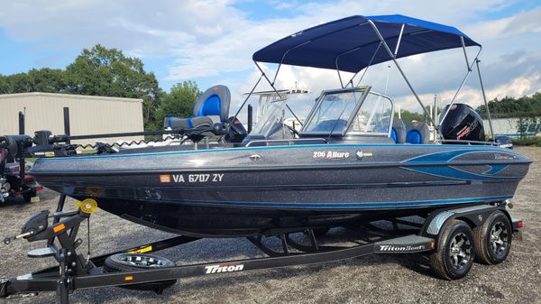 Triton 206 Allure 