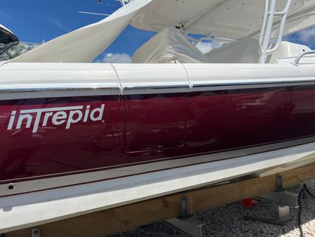 Intrepid 375 Walkaround image