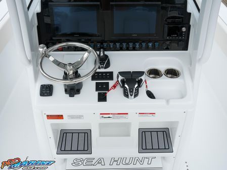 Sea-hunt ESCAPE-28 image