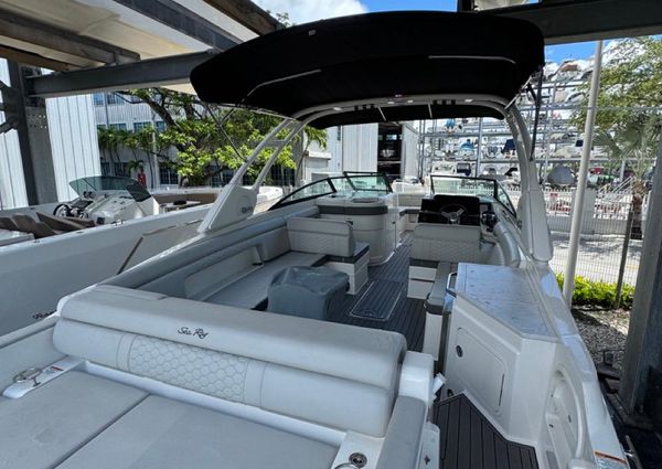 Sea Ray 290 SDX OUTBOARD image