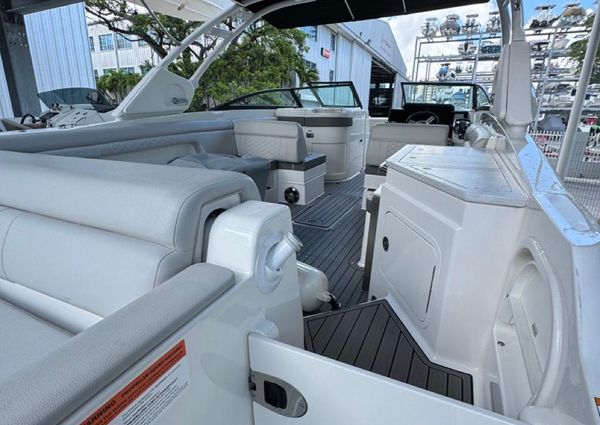 Sea Ray 290 SDX OUTBOARD image