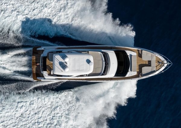 Ferretti Yachts 670 image