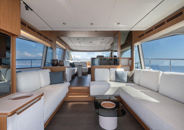 Ferretti Yachts 670 image