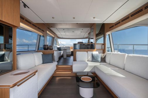 Ferretti Yachts 670 image