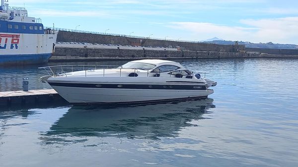 Pershing 52 