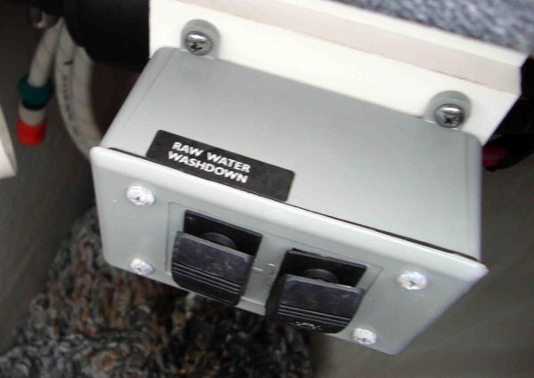 Sea Ray 540 Sundancer image