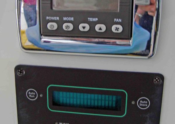 Sea Ray 540 Sundancer image