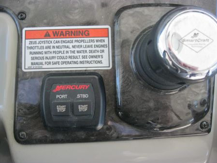 Sea Ray 540 Sundancer image