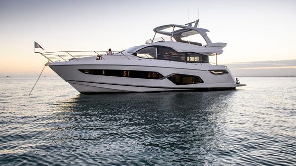 Sunseeker Manhattan 68 