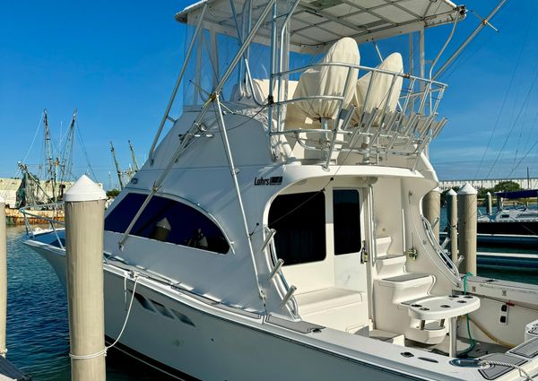 Luhrs 36-CONVERTIBLE image