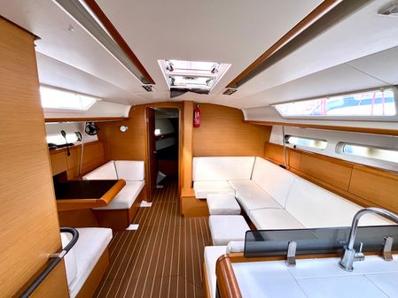 Jeanneau Sun Odyssey 409 image