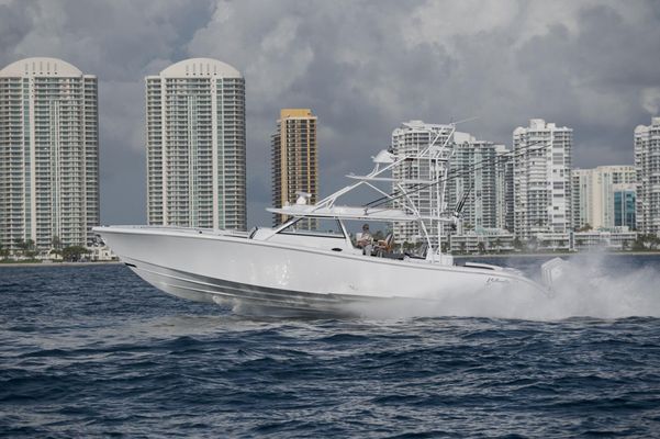 Yellowfin 54-OFFSHORE - main image