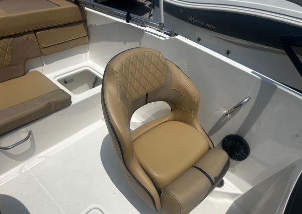 Bayliner VR4 image