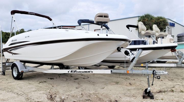 Hurricane SunDeck Sport 188 OB - main image