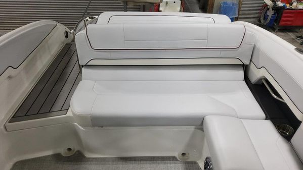 Formula 270 Bowrider image
