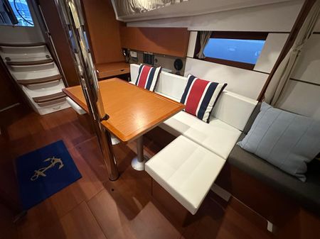 Beneteau Oceanis image