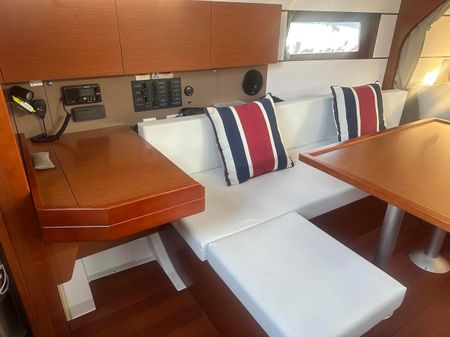 Beneteau Oceanis image