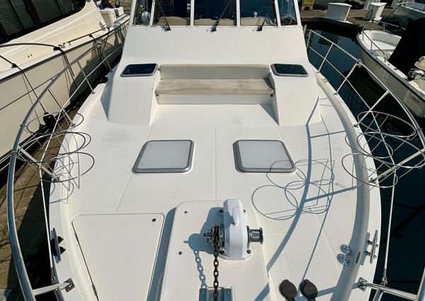 Meridian 490 Pilothouse image