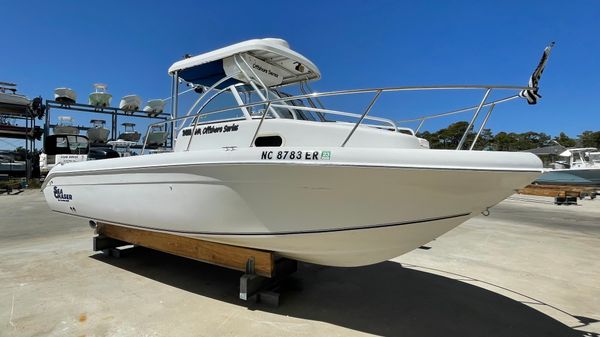 Carolina Skiff 2400 WA Offshore Series 