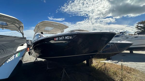 Yamaha Boats 275 SD 