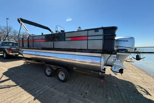 Misty Harbor 210 RF image