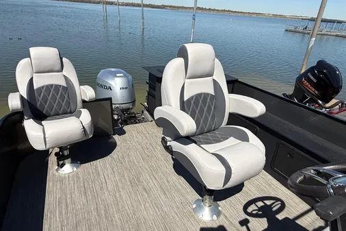 Misty Harbor 210 RF image