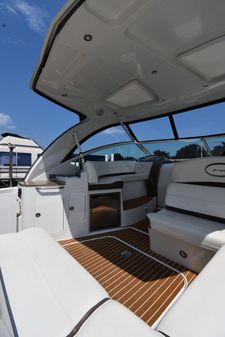 Cruisers-yachts 360-EXPRESS image