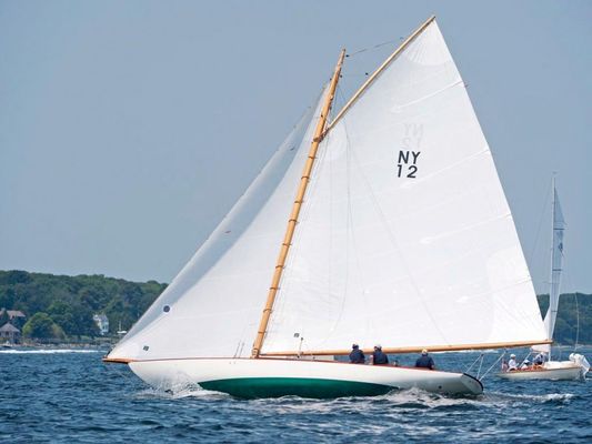 Herreshoff New York 30 - main image