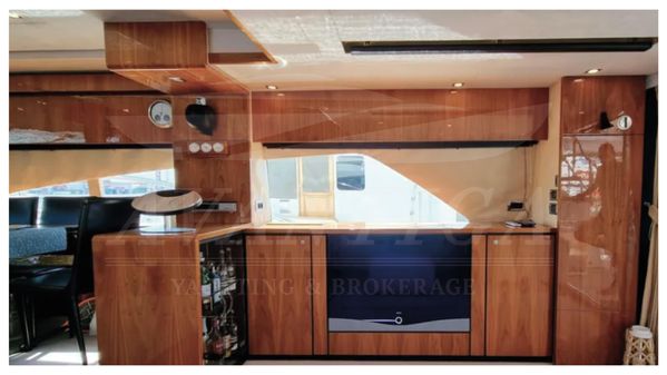 Fairline Squadron 78 image