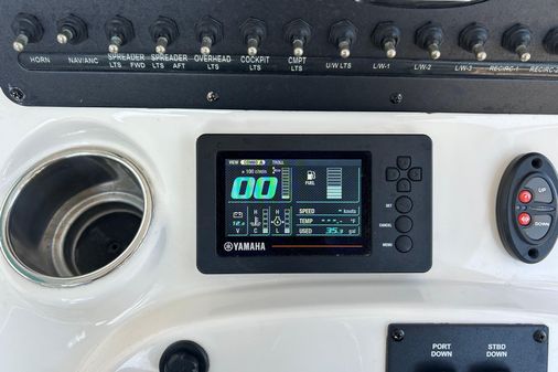 Pathfinder 2600 HPS image