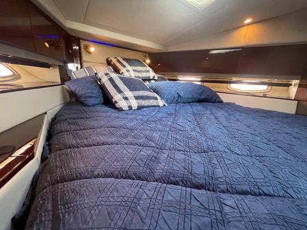 Sea Ray 450 Sundancer image