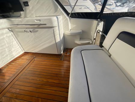 Sea Ray 450 Sundancer image