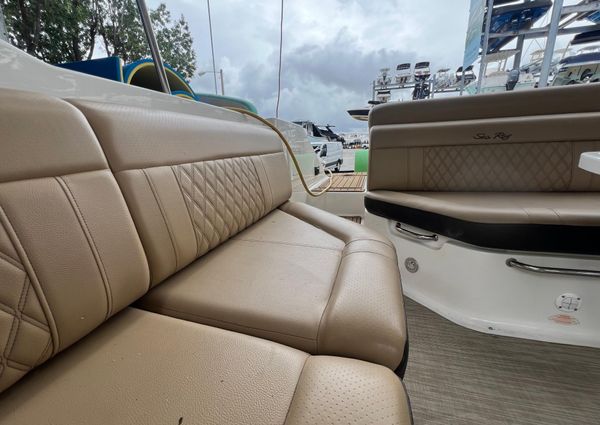 Sea Ray 280 SLX image