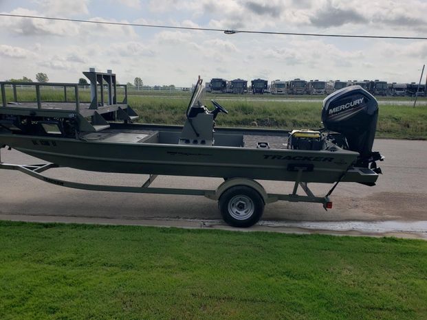 2017 Tracker Grizzly 1860 CC Sportsman Glenpool, Oklahoma - Sundown ...