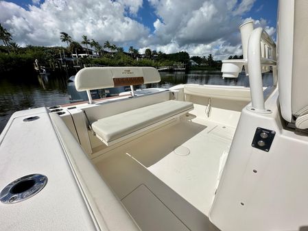 Cobia 280-CENTER-CONSOLE image