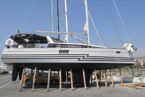 Beneteau Sense 43 image