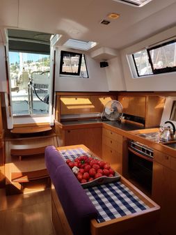 Beneteau Sense 43 image