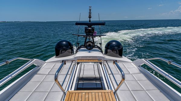 Pershing 74 image