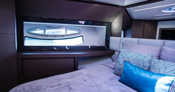Pershing 74 image
