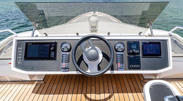 Pershing 74 image