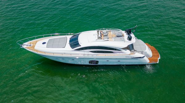 Pershing 74 image