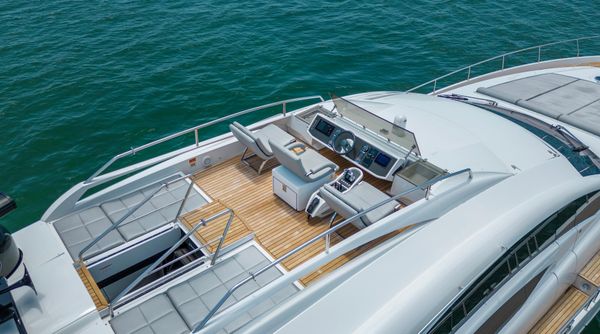 Pershing 74 image