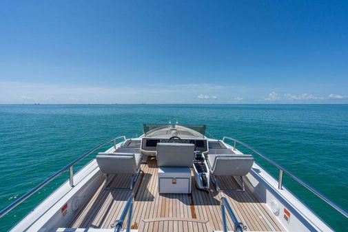 Pershing 74 image