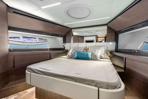 Pershing 74 image