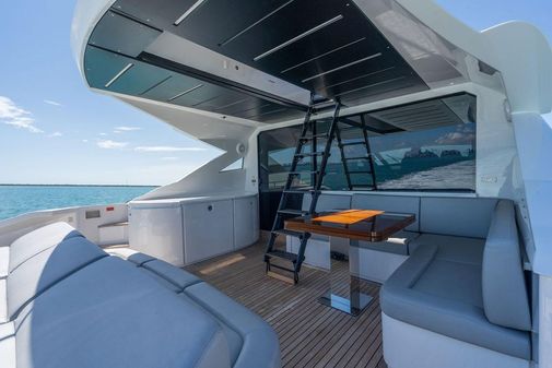 Pershing 74 image