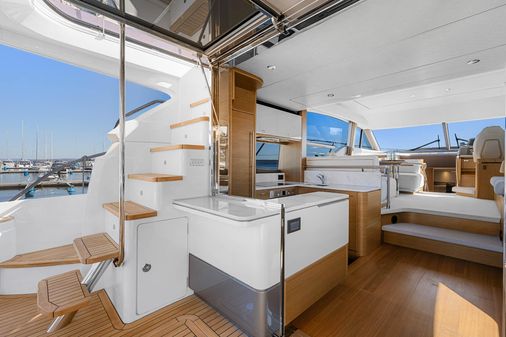 Princess Yachts F55 image