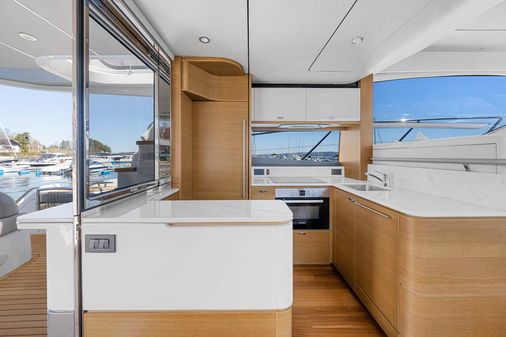 Princess Yachts F55 image