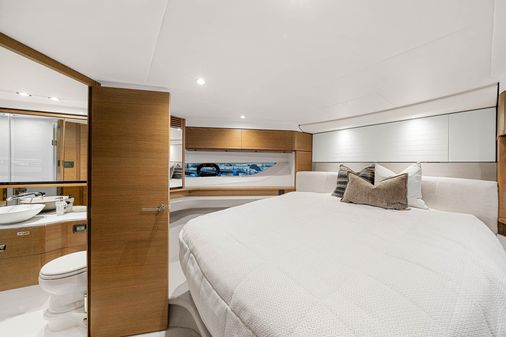 Princess Yachts F55 image