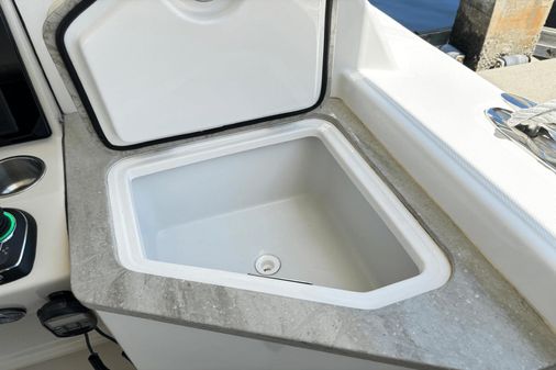 Boston Whaler 350 Realm image