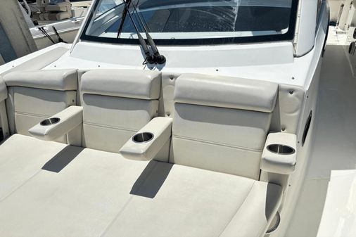 Boston Whaler 350 Realm image